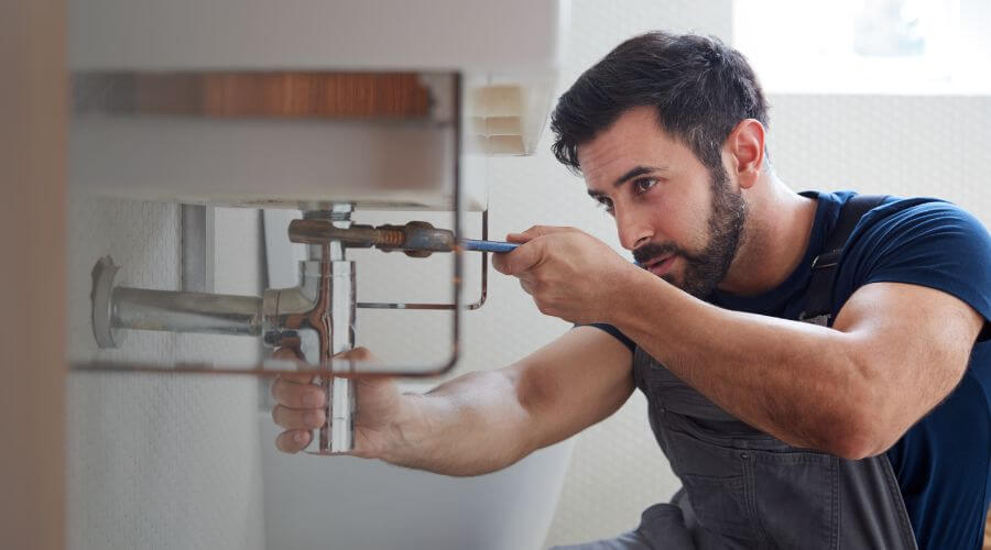 Garbage disposal repair in Winthrop, IA